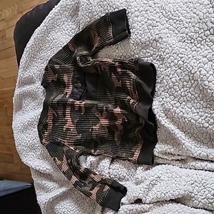 Old navy camo long sleeve shirt 12-18 months pocket top